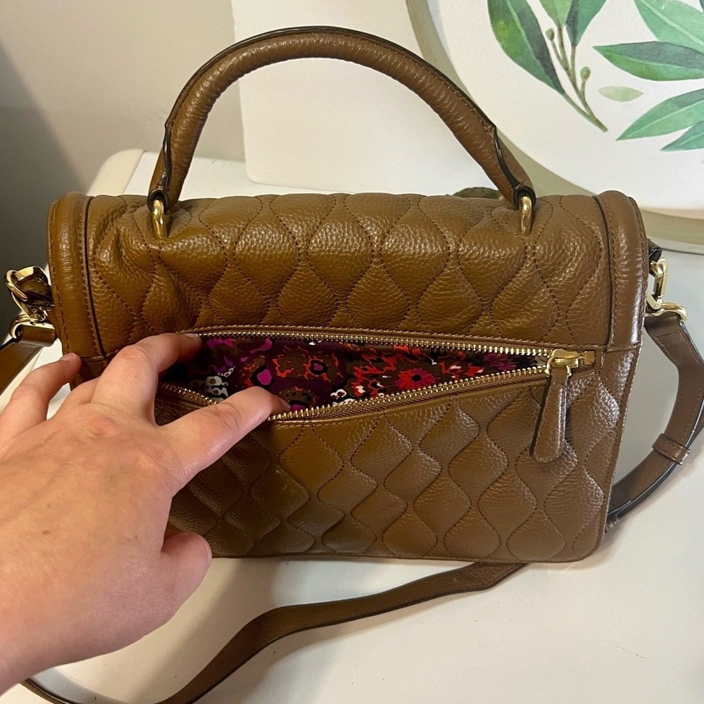 Vera Bradley Lydia Crossbody Purse Womens Cognac Brown Quilted Leather Excellent - Picture 5 of 11